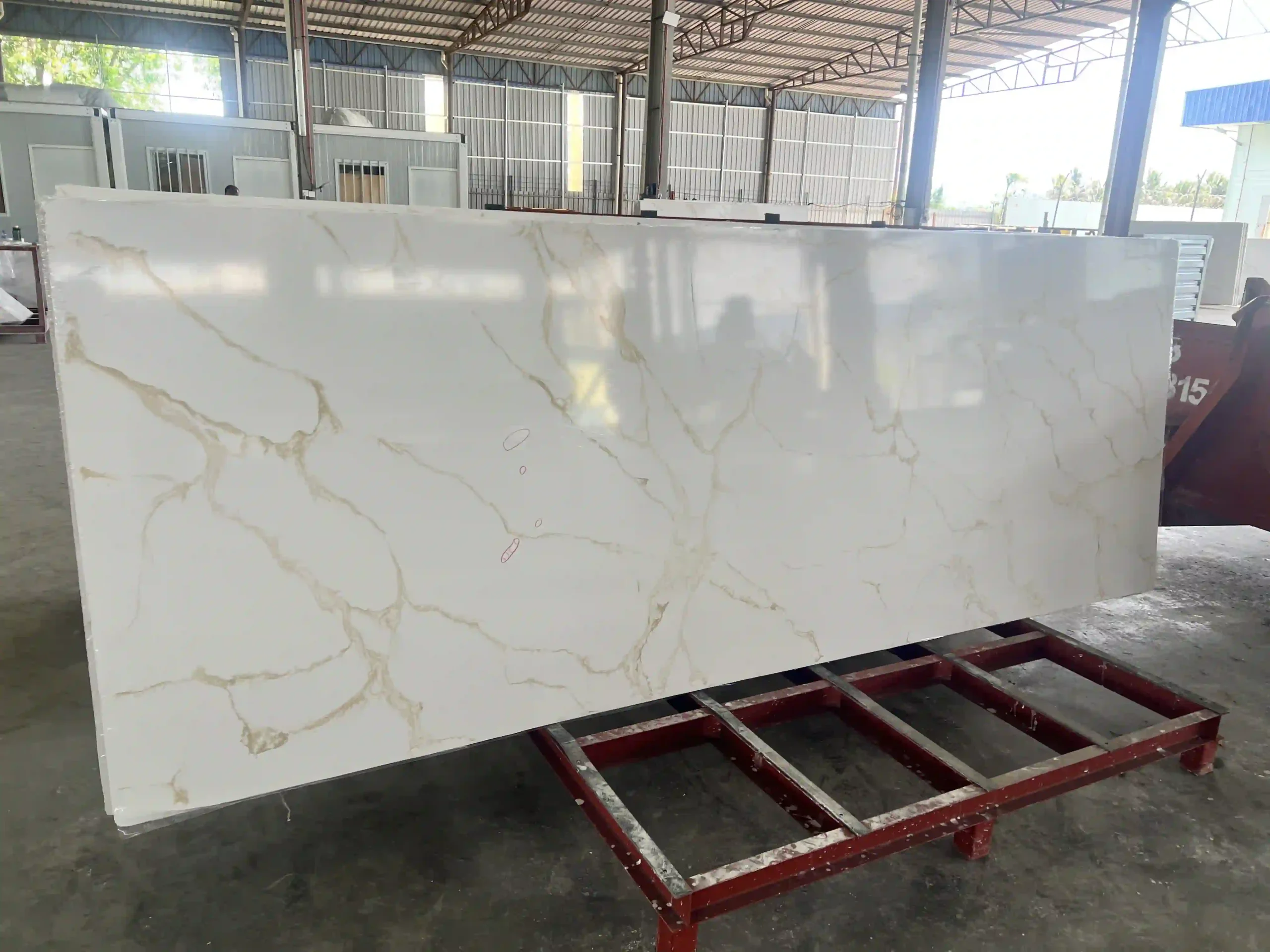 Fabricated quartz countertop for multifamily residential project applications