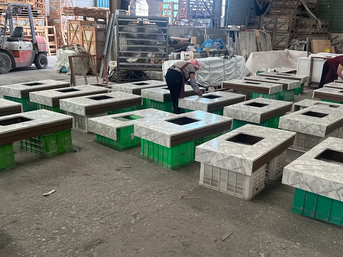 Le Méridien San Diego hospitality quartz project factory production