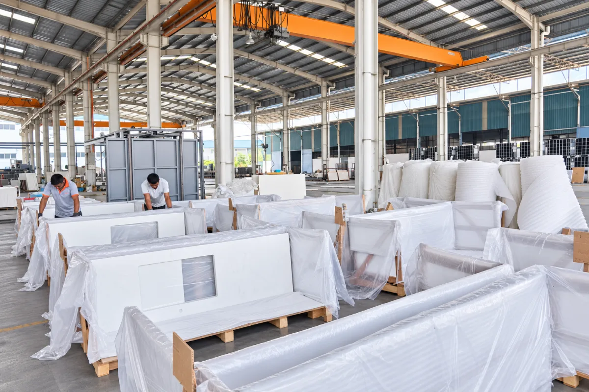Quartz countertop production and protective packaging in a factory